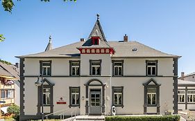Le Petit Palais - Hotel/Pension